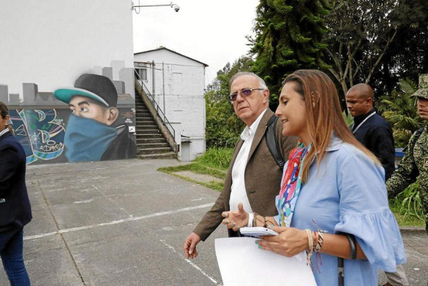 Diálogos vinculantes en Caldas