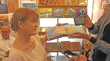 Hoy se cumple el epílogo de la XIV edición de la Feria del Libro de Manizales, que organiza la Universidad de Caldas. Termina una semana llena de conversaciones estimulantes, gracias al encuentro de escritores y lectores. Un espacio que esperamos tenga larga vida en el tiempo. La cantidad de asistentes así lo demanda.