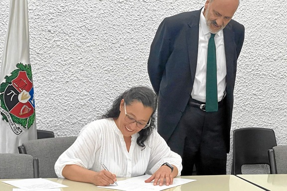 Belizza Janeth Ruiz es la nueva vicerrectora de la Universidad Nacional sede Manizales. Tercera este año en ese cargo por los cambios de rector. Hasta mayo estuvo Neil Guerrero, cuando culminó su periodo de tres años; lo sucedió Diana Cárdenas, nombrada por el exrector Ismael Peña, y Ruiz llega nombrada por el nuevo rector, Leopoldo Múnera. Su primer reto en esta sede será levantar el cese de actividades que completa 11 semanas.