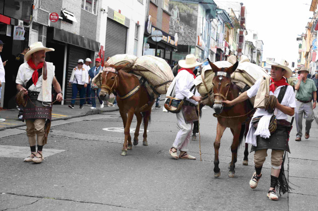 Paseo a caballo Feria de Manizales
