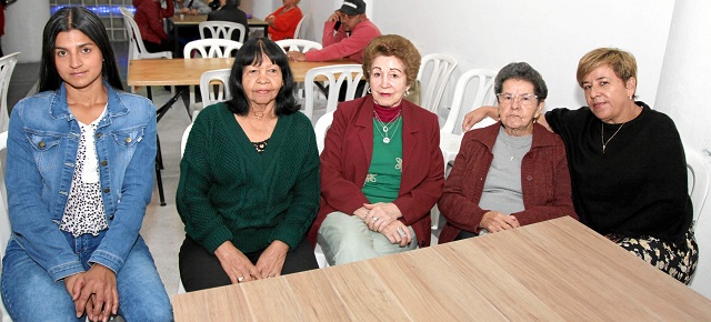 Liliana Ramírez, Fanny Gómez, Alicia Correa, Elena Franco y Olga Lucía Mejía.