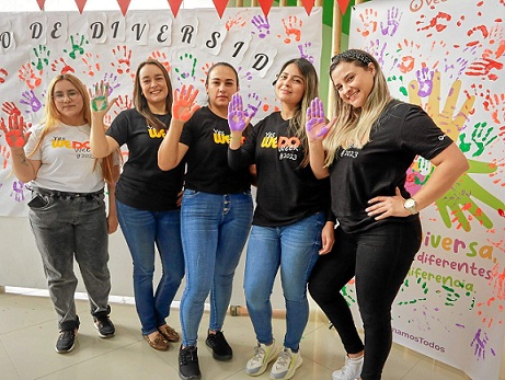 Angi Vanessa Vargas, Lina Marcela Toro, Ana Isabel González, Jhoana Zuluaga y Yarmely Patiño.