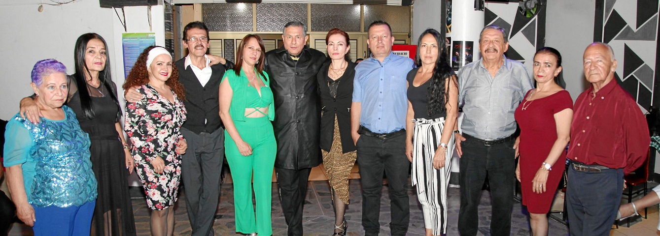 Irma Villa, Yudy Murillo, Eucaris Martínez, Nelson Hernández, Yolanda Valencia, Luis Sierra, Francia Trujillo, Carlos Montes, Pedro Hincapié, Míriam Quintero y Hernando Rendón, quienes conformaron el grupo de baile.