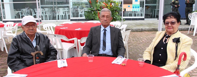 Sigilfredo Castrillón Zuluaga, Luis Alberto Franco Arango y Lucely Quiceno.