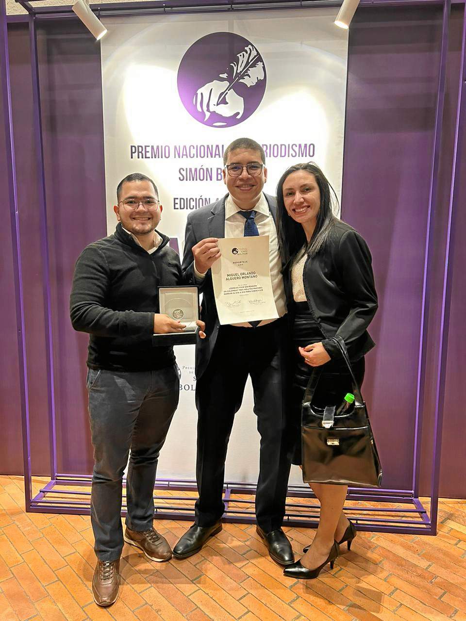 Óscar Castro, Miguel Orlando Alguero y Lillineth Ocampo.