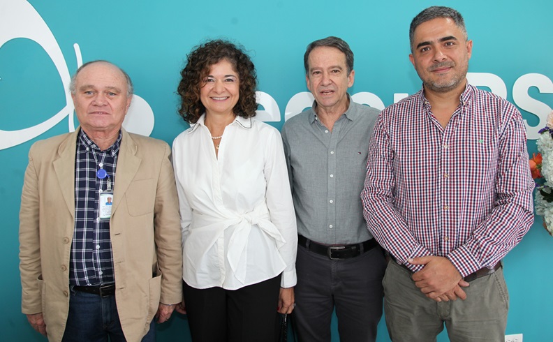 Héctor López, Adriana Alarcón, José Ignacio Correa y Carlos Fernando Zuluaga.