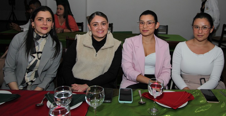 Fotos | LA PATRIA Daryeni García, Angie Cano, Paula Andrea González y Claudia González.