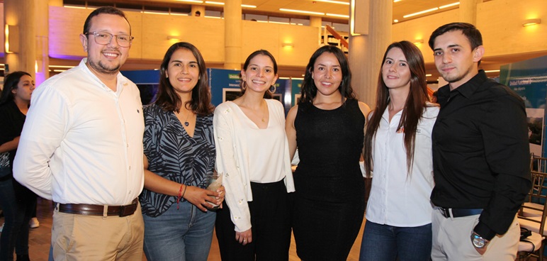 Sergio Restrepo, Andrea Guarín, Laura Lozano, Luisa Fernanda Ladino, Jhoana Valencia, Jhon Édison Aristizábal.