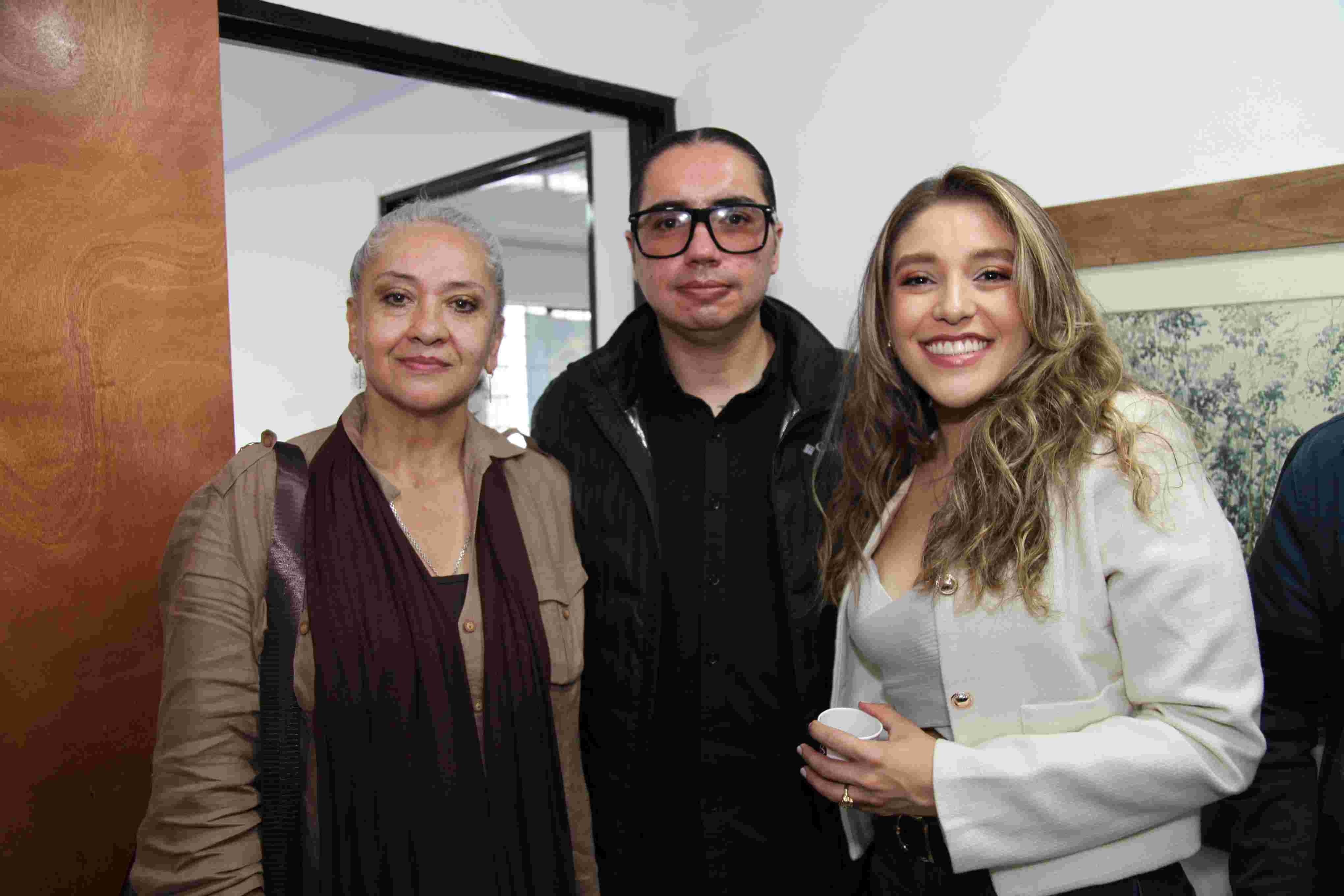 Adina Sepúlveda, Juan Sebastián Gómez y Elina Henao.