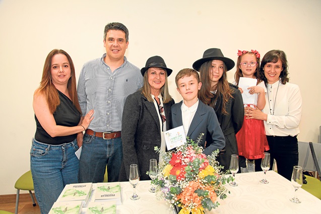 Paula de Greiff, Pablo Arcila, Marina Jiménez Buitrago, Federico Arcila, Isabella Navarro, Irene Arcila y Carolina Arcila.