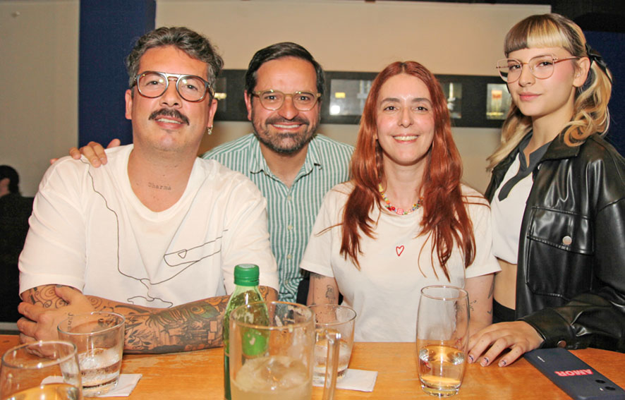 Santiago Dussán, Martín Franco, Carolina Castaño y Ana Zamora.