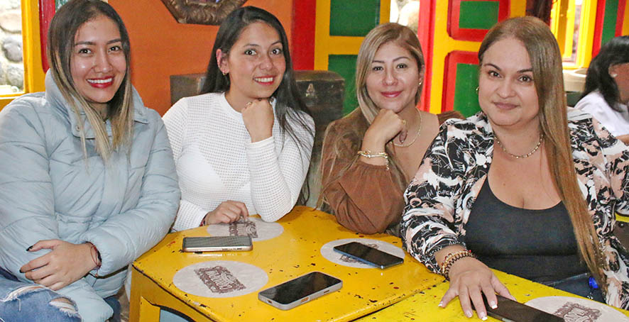 Yuliana Ríos, Cindy Avila, Marcela García y Guadalupe Valdez.