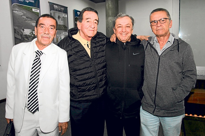 Carlos Eduardo Campuzano, Fernando Chavarriaga, Esteban Jaramillo y Víctor Manuel Gómez.