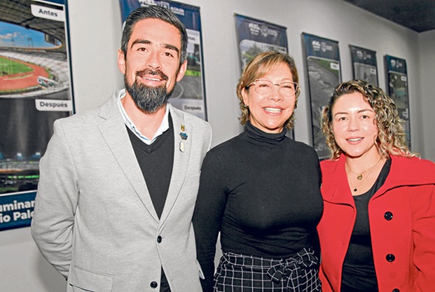 Juan Pablo Marín, Gladys Galeano y Paula Velásquez.