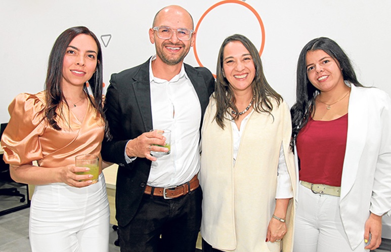 Marcela Salgado, Sebastián Hernández, Marisol Mahecha y Ana María Cardona.