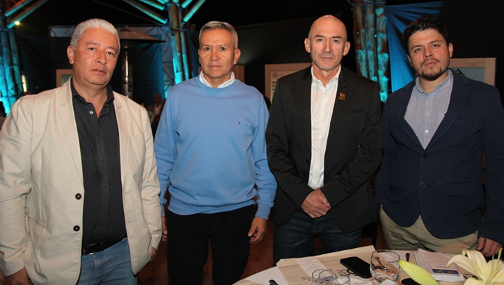 Juan Pablo Rivas, Jorge Martínez, Jairo Yohanny Posada y Juan David Posada.