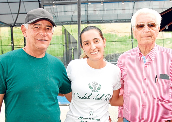 Martín Alonso Jaramillo, Manuela Jaramillo y Octavio Zapata.