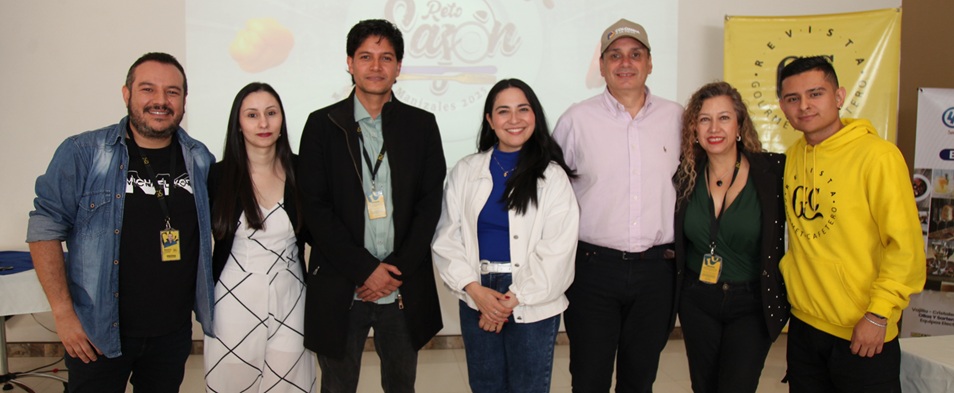 Mauricio Serna, Estefanny Cardona, Iván Becerra, Paola Salazar, Leonardo Olivella, Sandra Vargas y Sergio Santana.