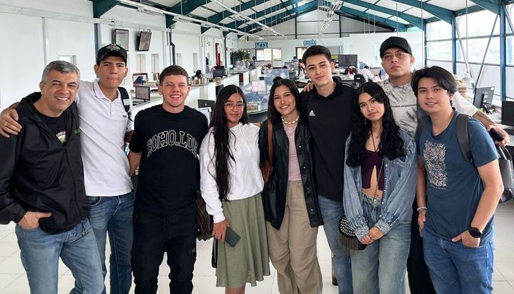 Alumnos de la Fundación Universitaria del Área Andina de Pereira.