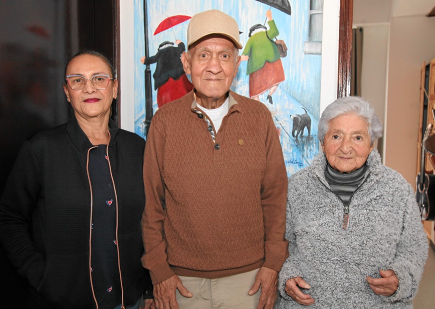 Gloria Inés Cárdenas, Óscar Gaviria y Clara Eliza Orozco.