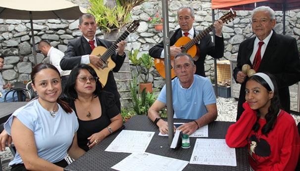 Luisa Fernanda Ocampo, Liliana López, Héctor Ocampo, María José Campuzano, Gonzalo López, Jesús Guarín y William Ramírez.