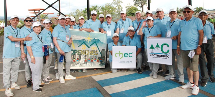 Participación de la cooperativa de ahorro y vivienda Contrachec.