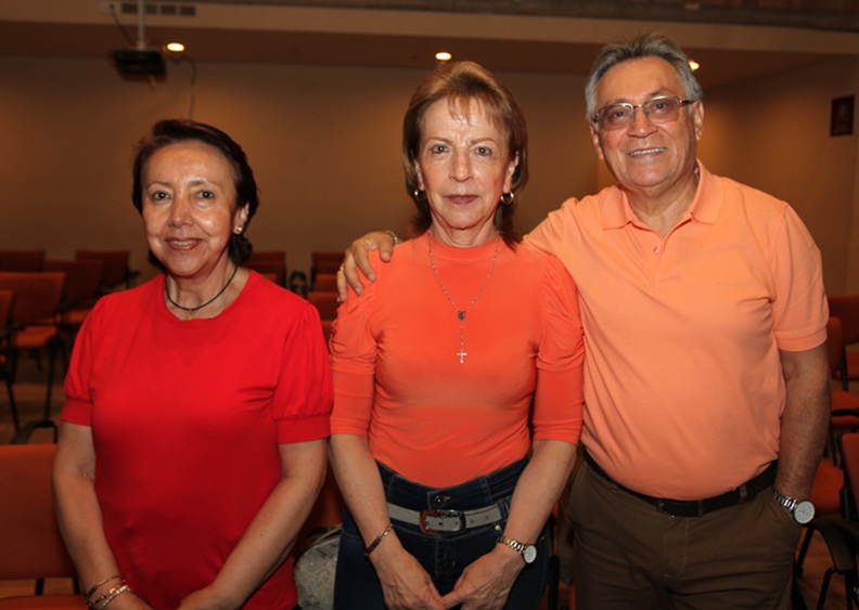 Luz Marina López, Nidia Del Pilar López y Diego Giraldo.