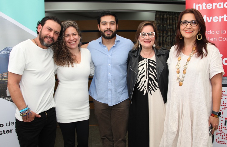 Andrés Villamil, Natali Vélez, Mateo Parra, Isabel Pérez y Elizabeth Ramírez.