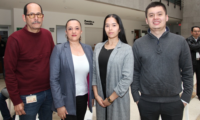 Luis Eduardo Valencia, Nancy Betancur, Valentina Betancur y Camilo Tique.