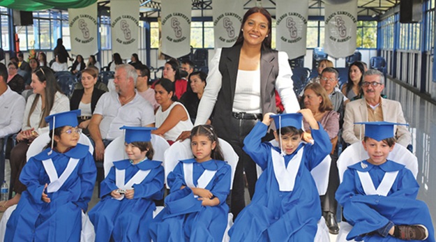 Grado de transición, con la docente Manuela.