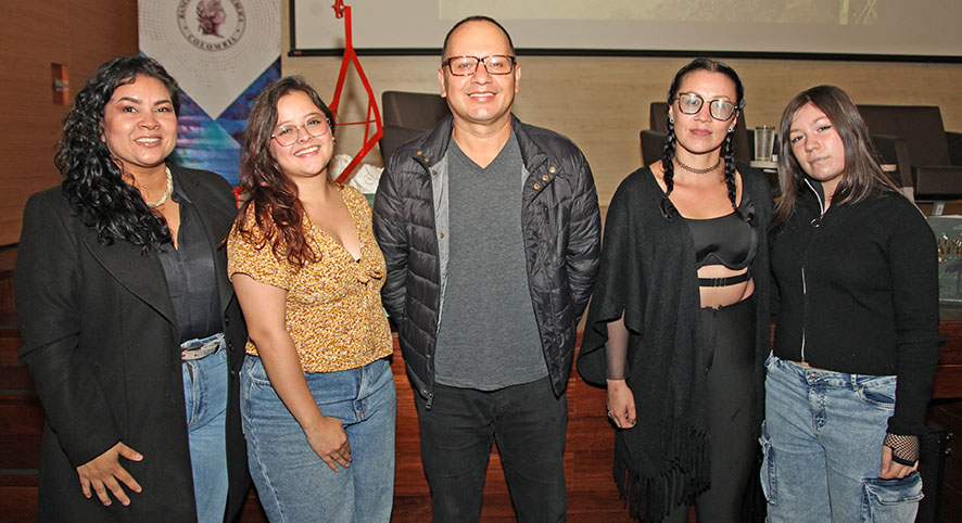 Merly Hernández, Laura García, Jhon Londoño, Yeimy Rendón y María Fernanda Ceballos.