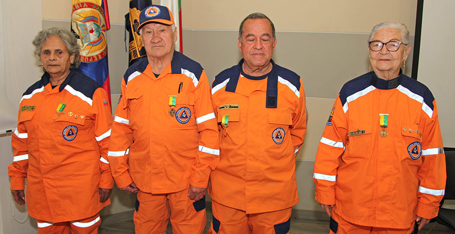 Bernardo Toro, Fernando Salinas, Óscar Varela y Luz Dary Morales.