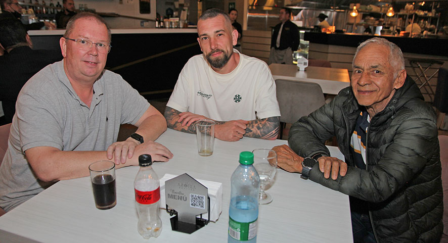 Oliver Warnken, Dennis Gewohn y Jaime Hincapie.