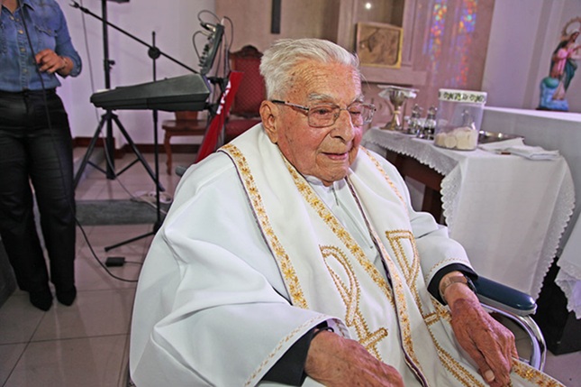 Fotos | Argemiro Idárraga | LA PATRIA Presbítero Evelio Valencia García.