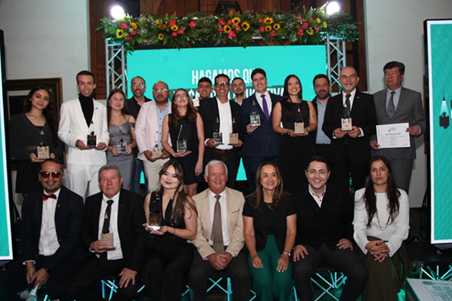 Grupo de reconocidos