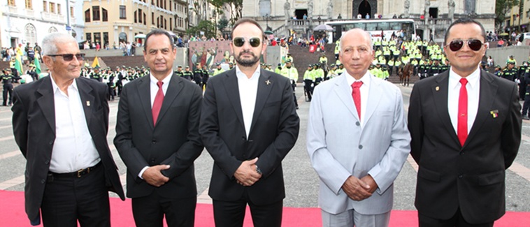 Wilson Granada, Henry Rave, Néstor Naranjo, Silvio Ballesteros y Manuel Romero.