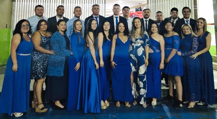 Nietos: Diego Arango Marín, Laura Sofía Naranjo Marín, Paula Viviana Estrada Marín, Jeison Joaquín Marín León, Sandra Ximena Estrada Marín, Cristian David Torres Marín, Luz Adriana López Marín, Félix Antonio López Marín, Daniela Marín Díaz, Julián Camilo Marín Cruz, Diana Marcela Torres Marín, Sergio Ariza Marín, Natalia Gómez Marín, Alejandro Marín Llanos, María Eugenia Gómez Marín, Stiven Marín Díaz, Tatiana Naranjo Marín, Carlos Mario Marín Barco, Luisa Fernanda Marín Barco, Daniel Ariza Marín, Yenny Lor