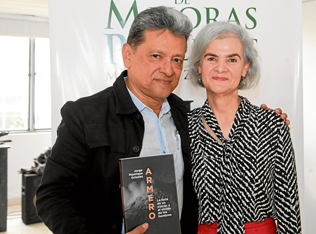 Jorge Enrique Grisales y Carmenza Castaño.
