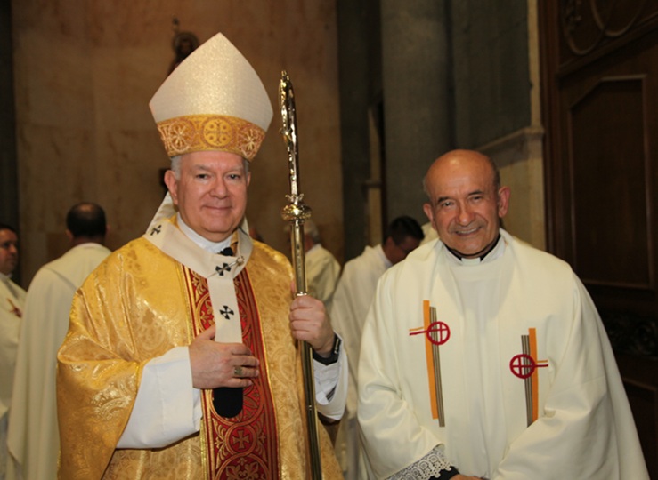 Monseñor José Miguel Gómez Rodríguez, arzobispo de Manizales, y Vicario Rigoberto Rivera Ocampo.