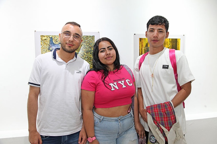 Wilson Osorio, Bella Latorre y Wilson Gómez.