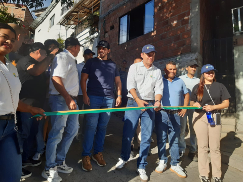 La vía que comunica la zona centro con los barrios Popular, barrio nuevo y Renan Barco de Arauca