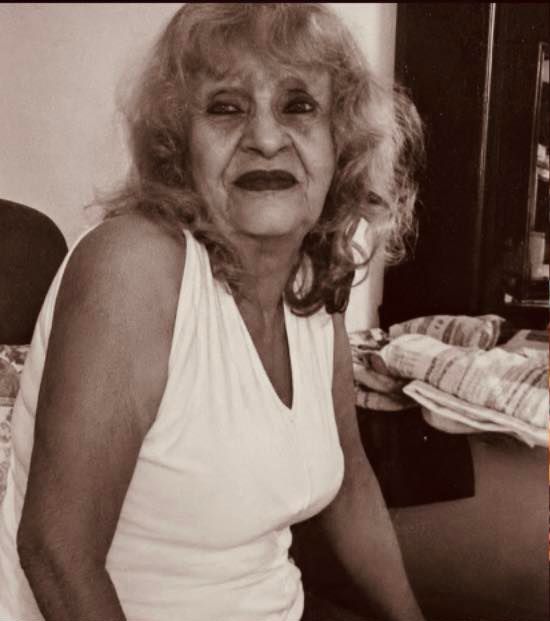 Mujer de 72 años víctima del incendio.