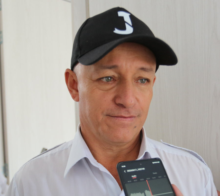 Jairo Martínez, conductor de Manizales