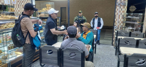 Han fortalecido la presencia institucional y desarrollan campañas de prevención, incluyendo la socialización de rutas de atención, como la línea 147.   