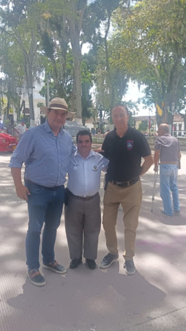 Concejal entregó placa en Salamina