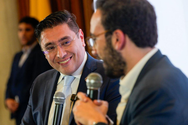 El Presidente del CNE, Cristian Ricardo Quiroz Romero, manifestó que el CNE es el primer garante de las elecciones, que estas sean un reflejo del derecho al voto que ejercen los colombianos de manera indudable ante sus resultado.