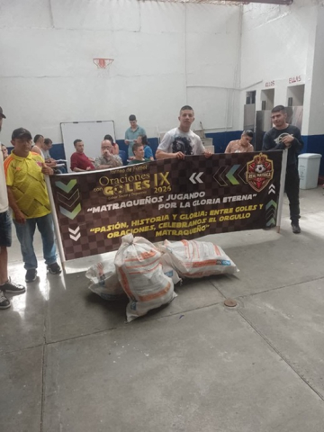 Equipos de fútbol entregan su aporte social Foto | Óscar Yhony Restrepo | LA PATRIA