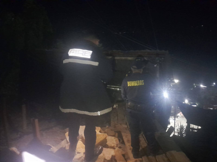 Bomberos acudió