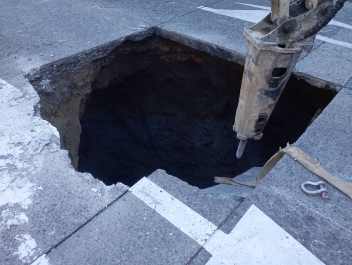 Se hunde calle de Chipre