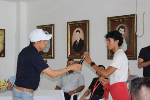 Los jóvenes se preocuparon por los requisitos